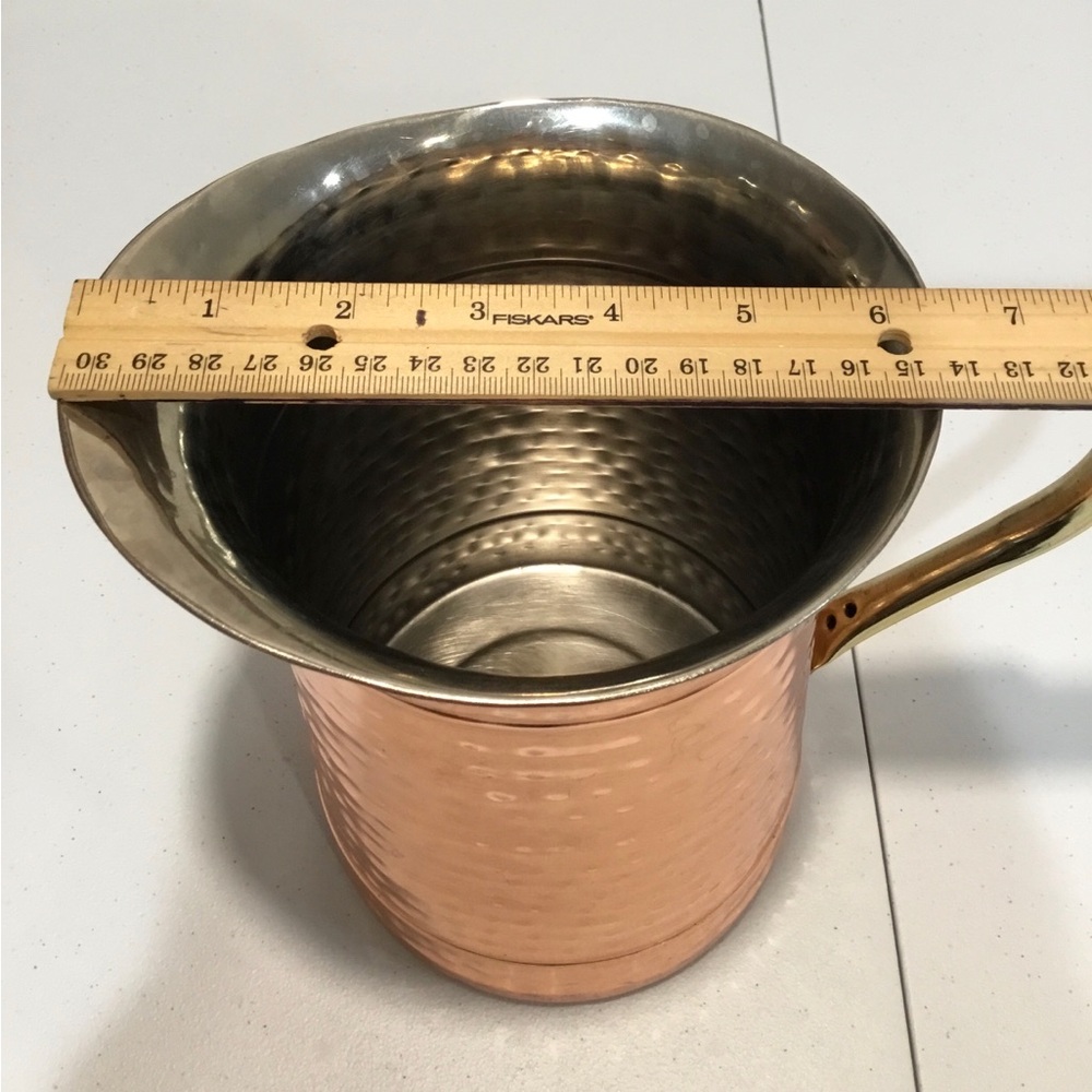 Vintage Hammered / Dimpled Copper Pitcher With Brass Handle Made In India - Picture 9 of 10